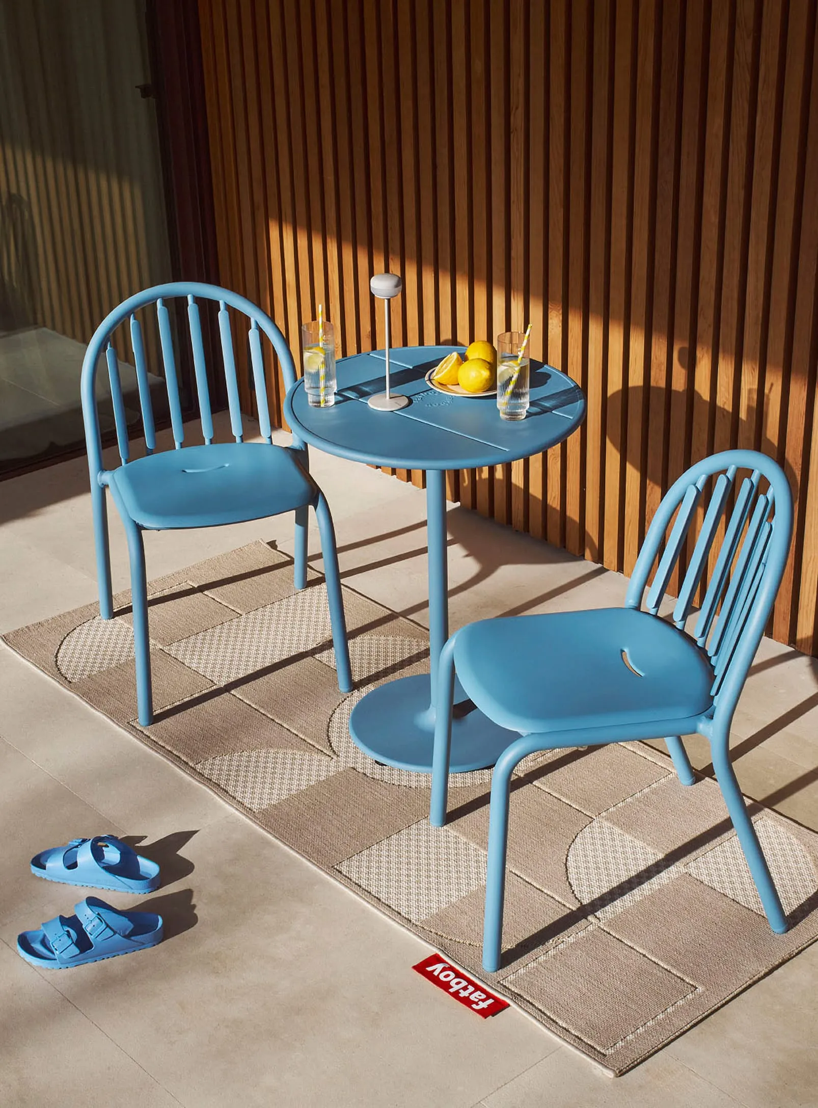 Fred's Bistro Set<br> 1 Round Table   2 Chairs