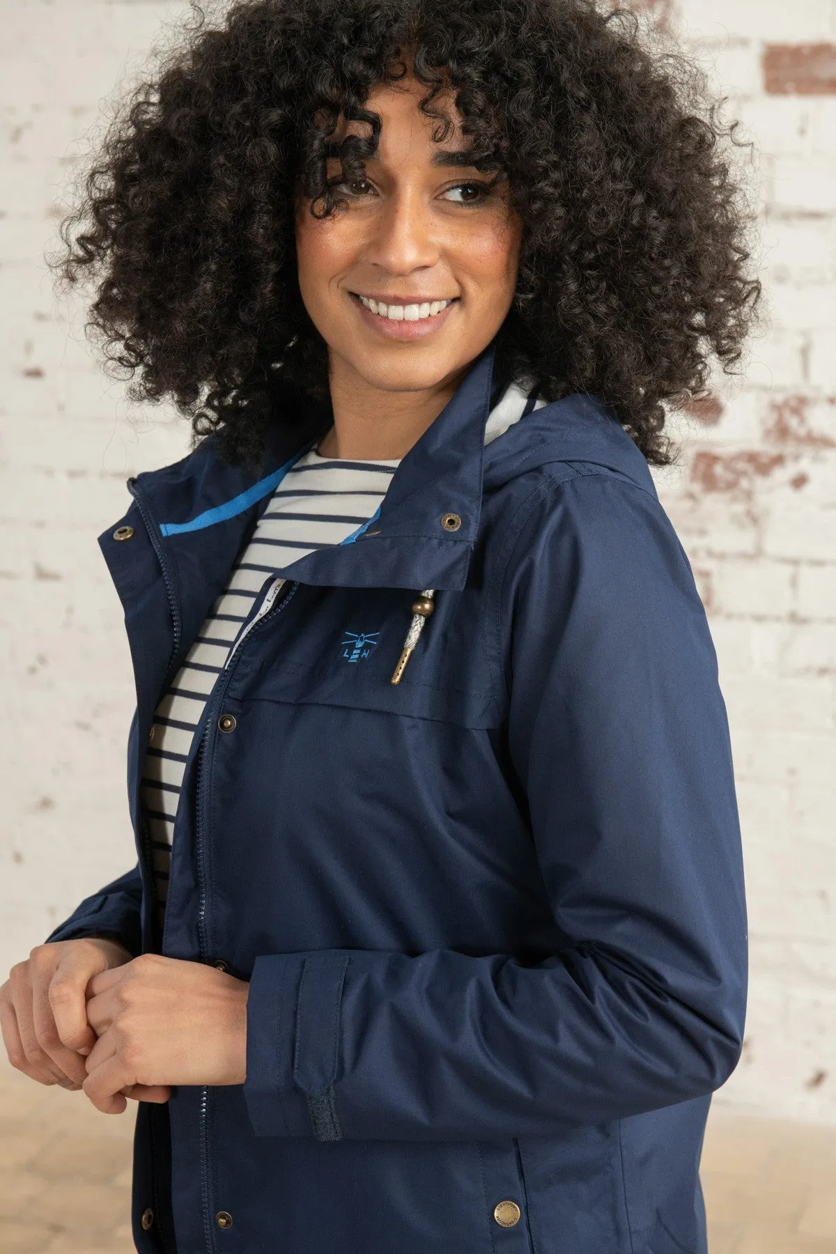 Lighthouse Ladies Beachcomber Waterproof Breathable Lightweight Jacket-NAVY