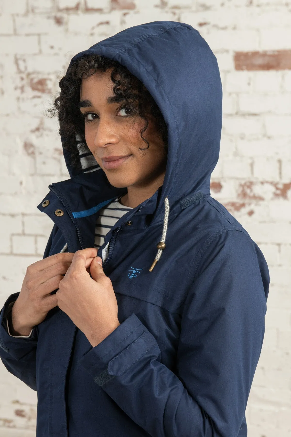 Lighthouse Ladies Beachcomber Waterproof Breathable Lightweight Jacket-NAVY
